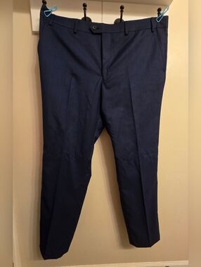 Madison Extra Slim Fit Blue Plaid Dress Pants Men's 40x32 Flat Front Trousers